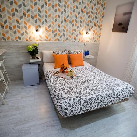 Bloom Inn Madrid Kültér fotó