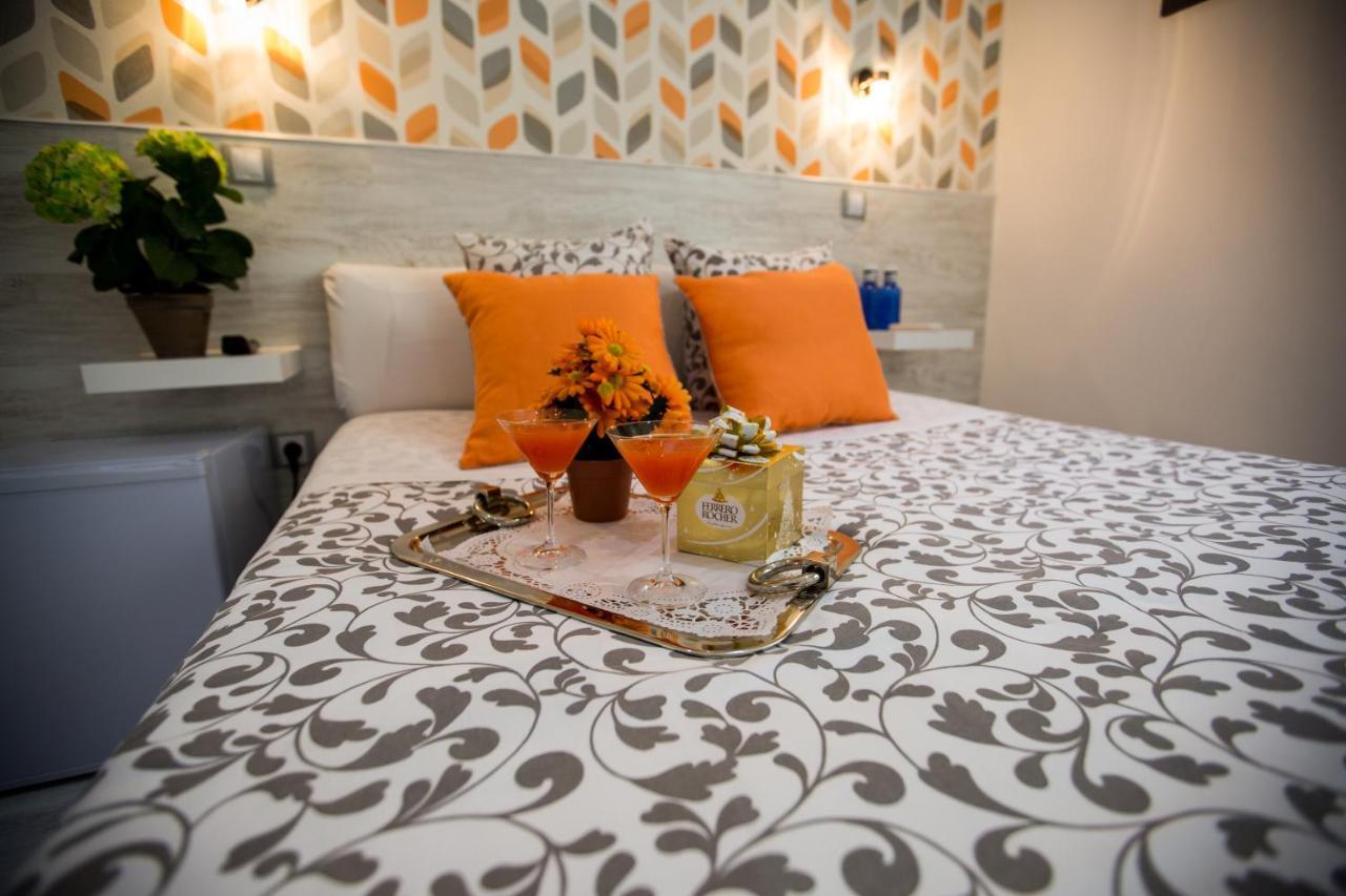 Bloom Inn Madrid Kültér fotó