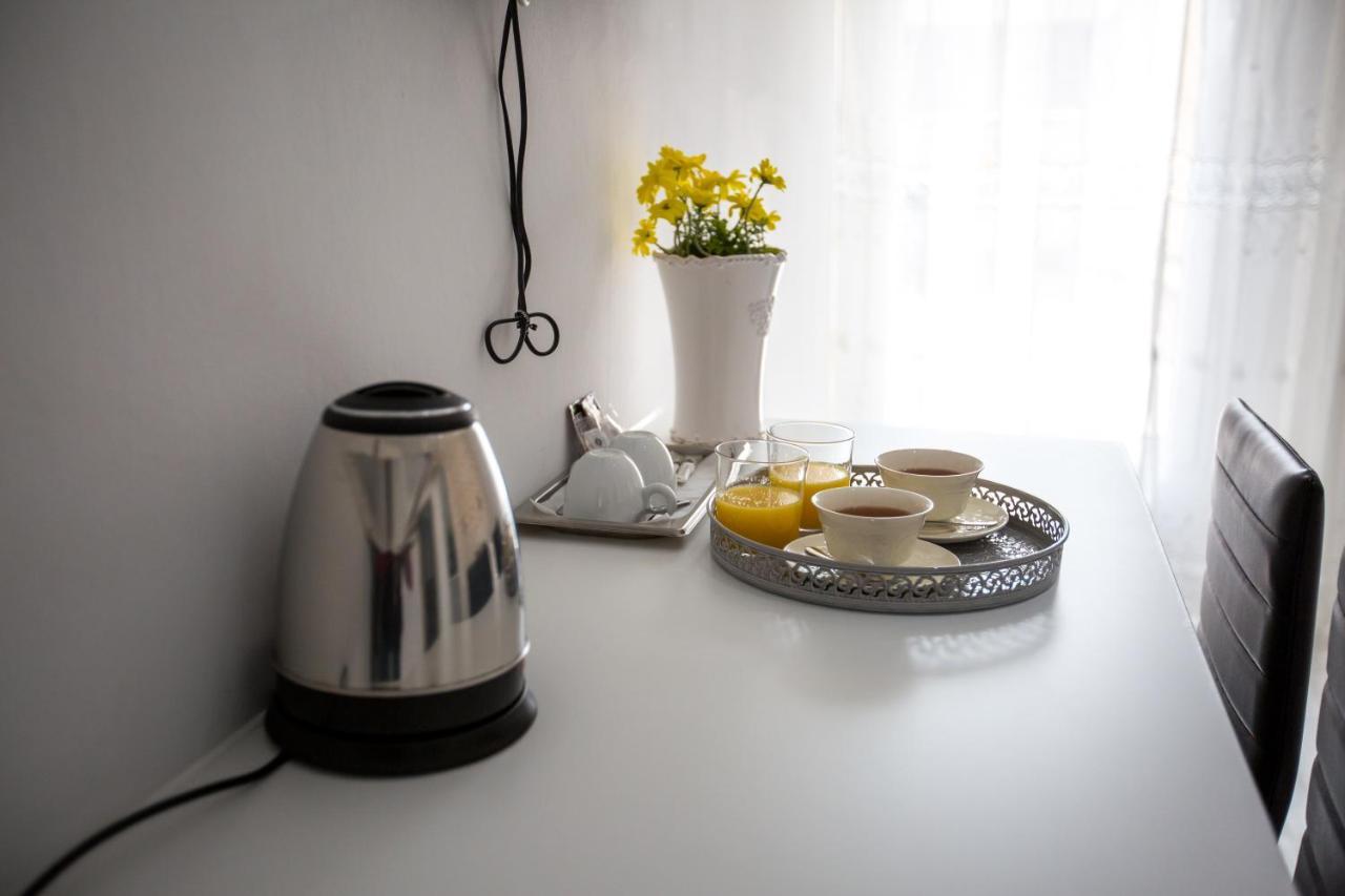 Bloom Inn Madrid Kültér fotó